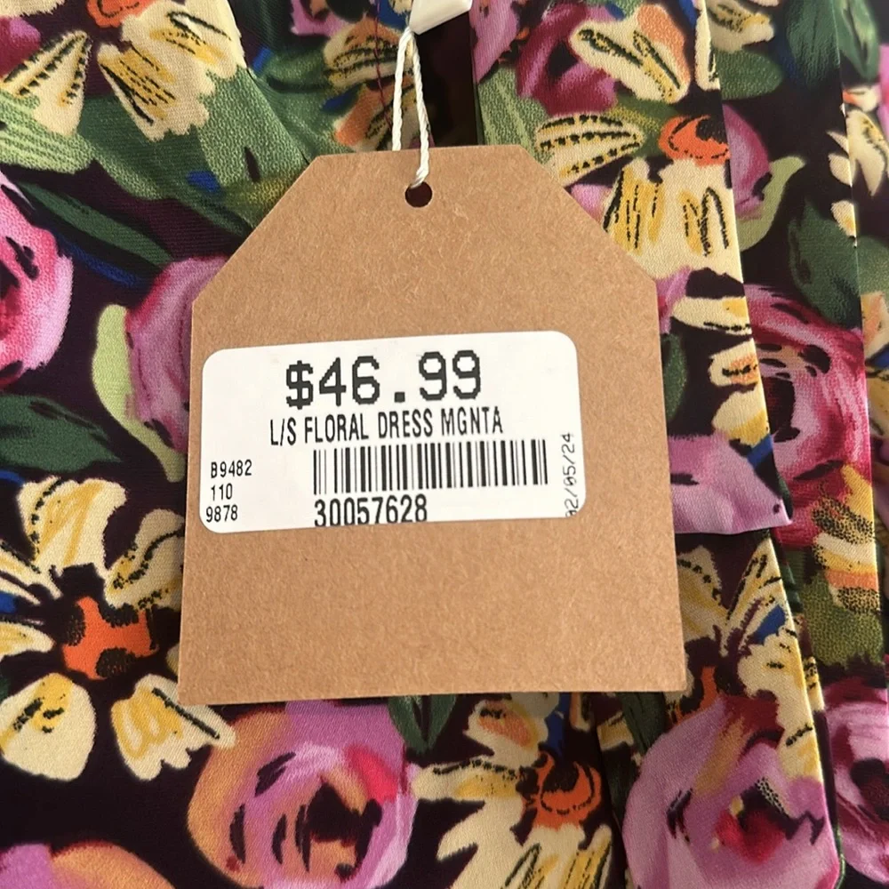 NWT Floral Mini dress - Picture 8 of 8